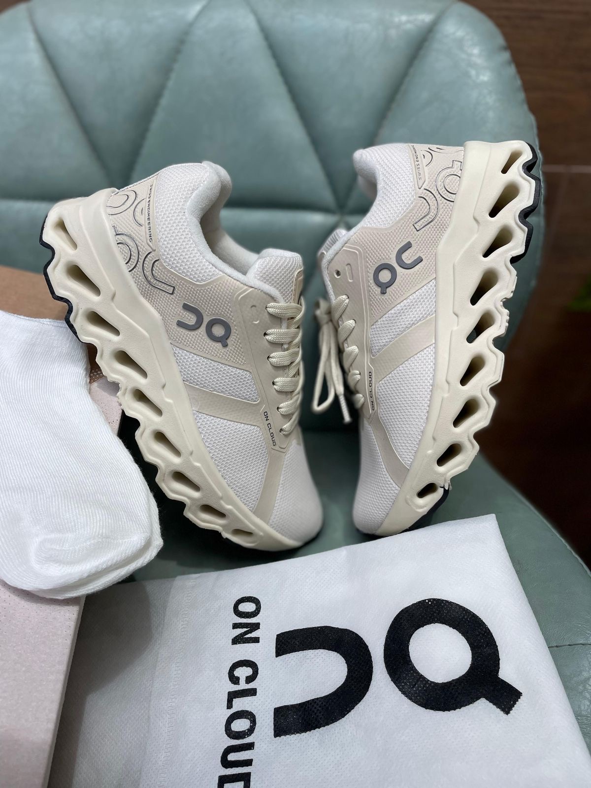 ON RUNNING EXCLUSIVO LUXO