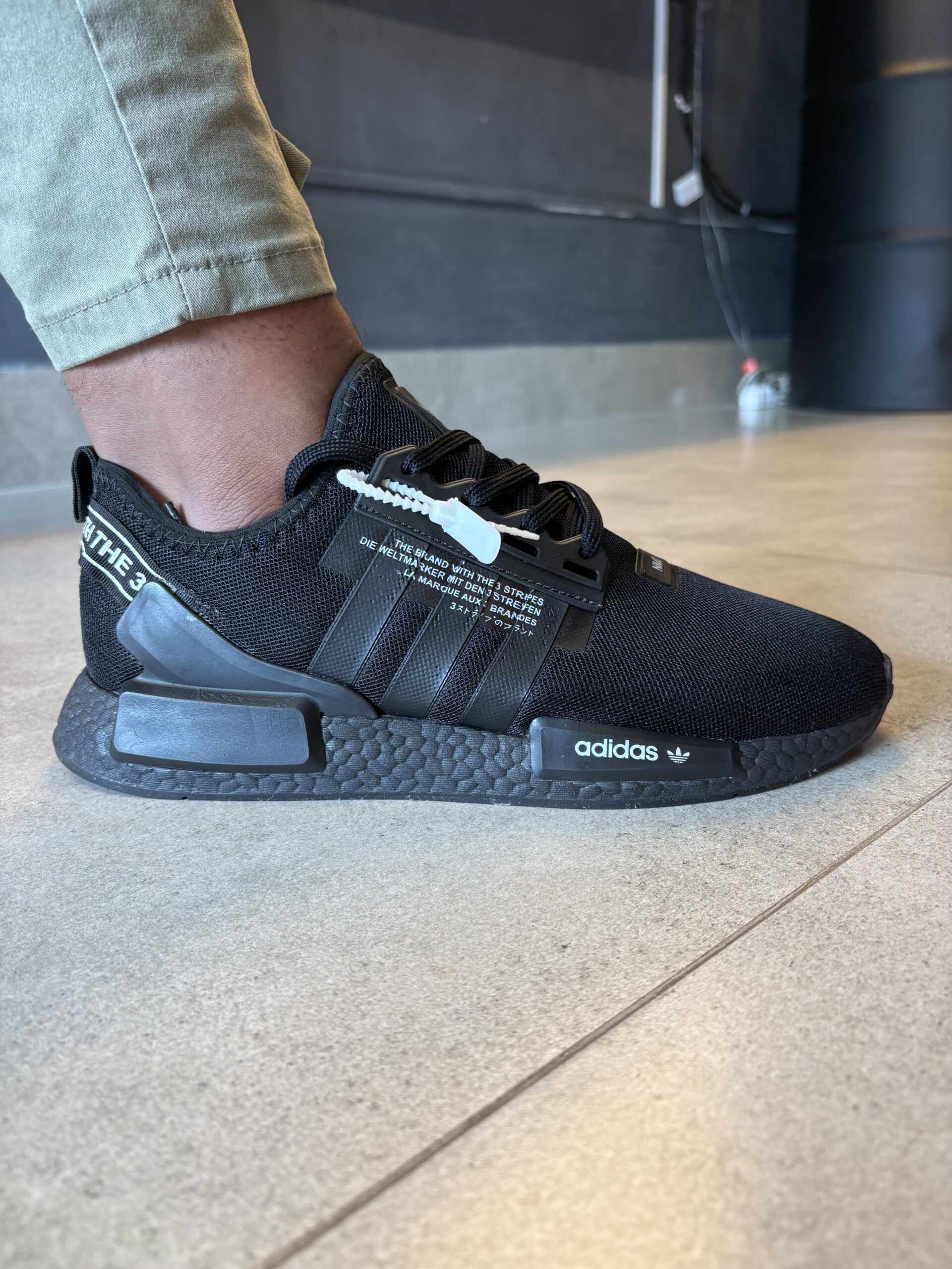 ADIDAS NMD PREMIUM PRETO - Imagem 4