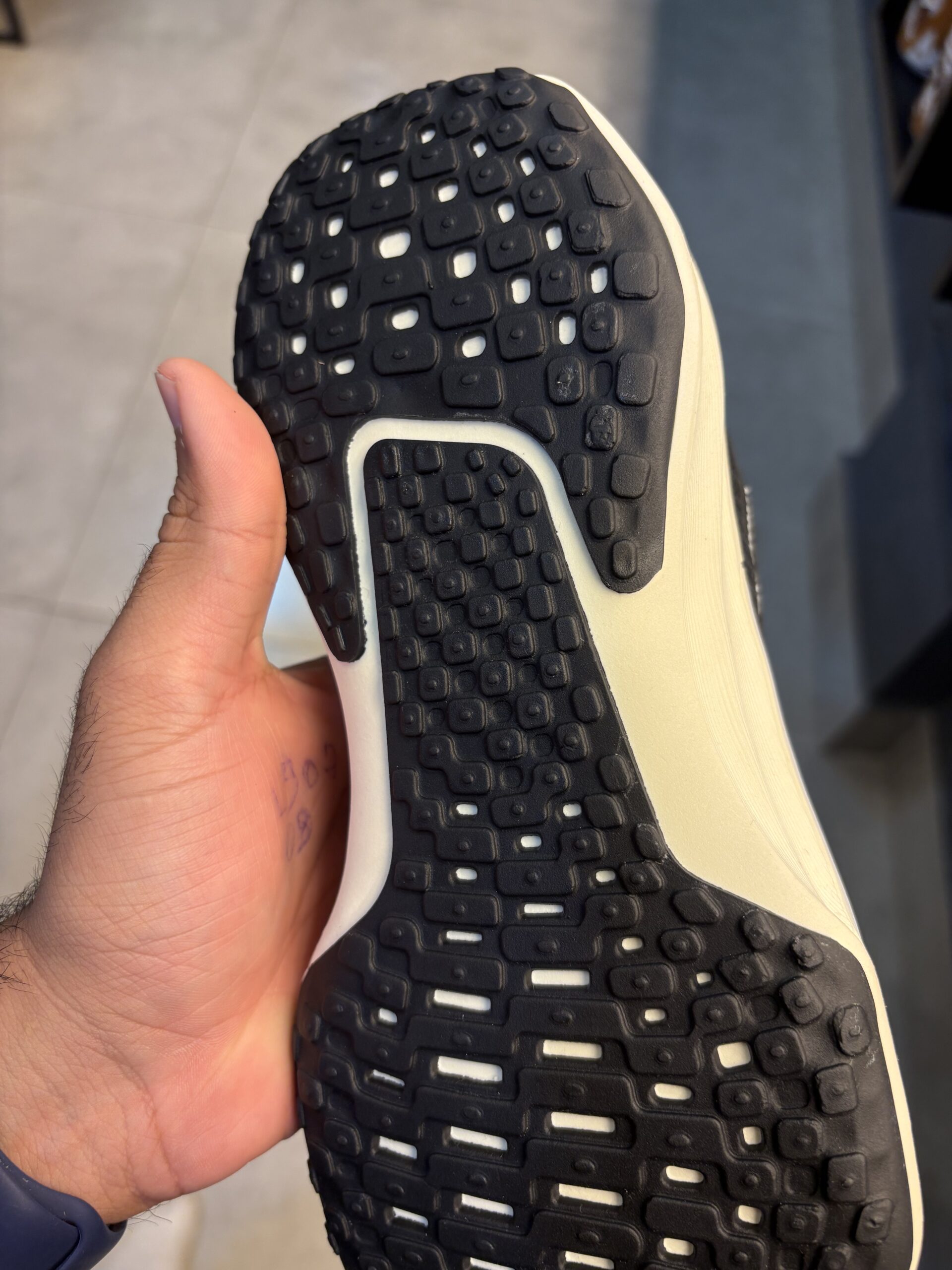 NIKE ZOOM X ULTRAPREMIUM, SOLADO MICRO - Imagem 3